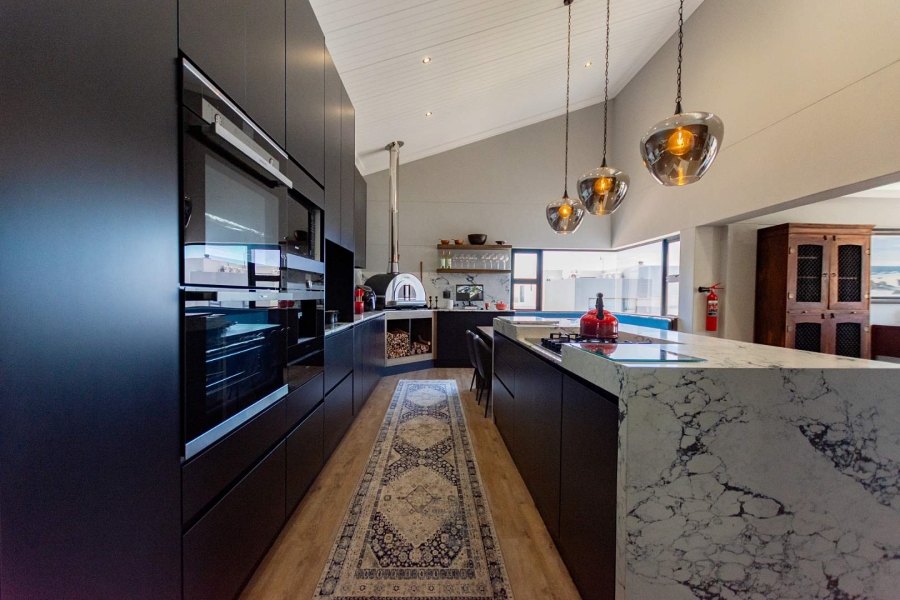 3 Bedroom Property for Sale in Calypso Beach Western Cape